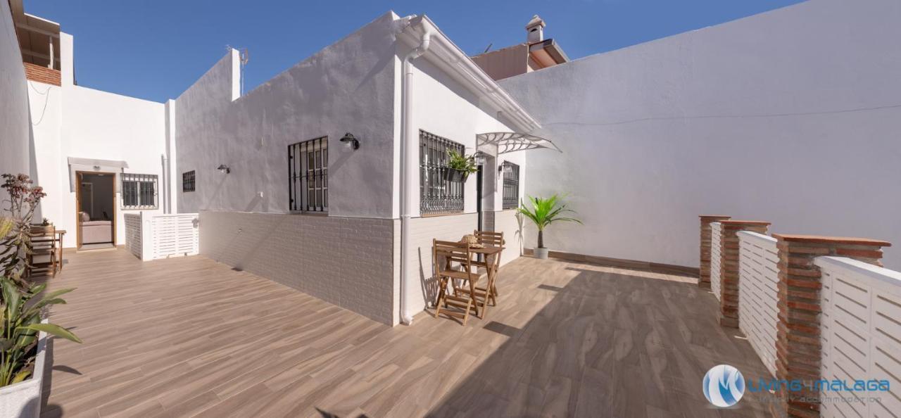 Living4Malaga Pedregalejo Beach ภายนอก รูปภาพ