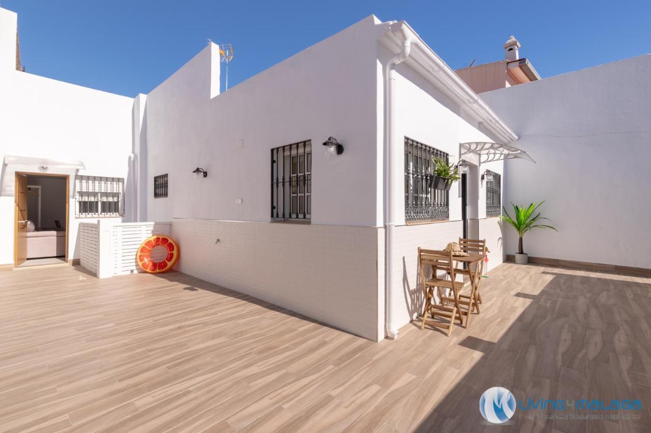Living4Malaga Pedregalejo Beach ภายนอก รูปภาพ